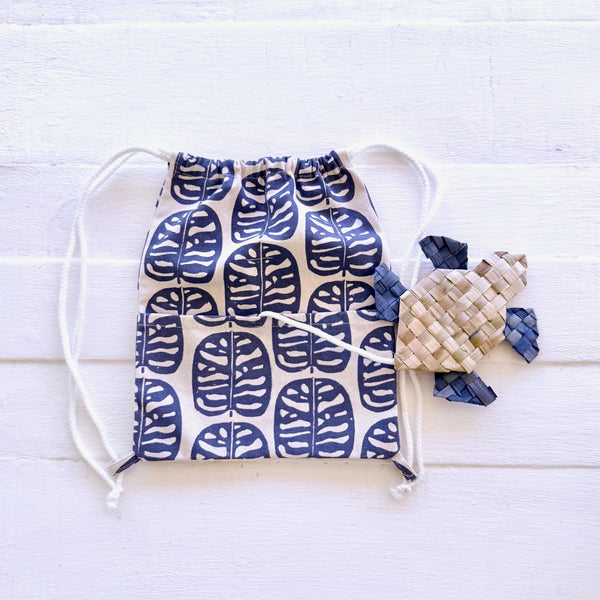 Fiji Friend Turtle Drawstring Bag