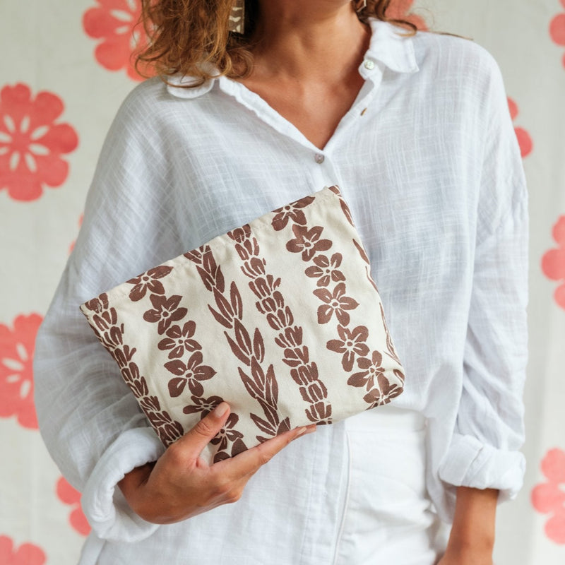 Large Pouch - Salusalu Print
