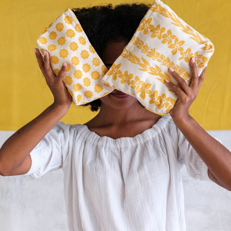 Large Pouch - Salusalu Print
