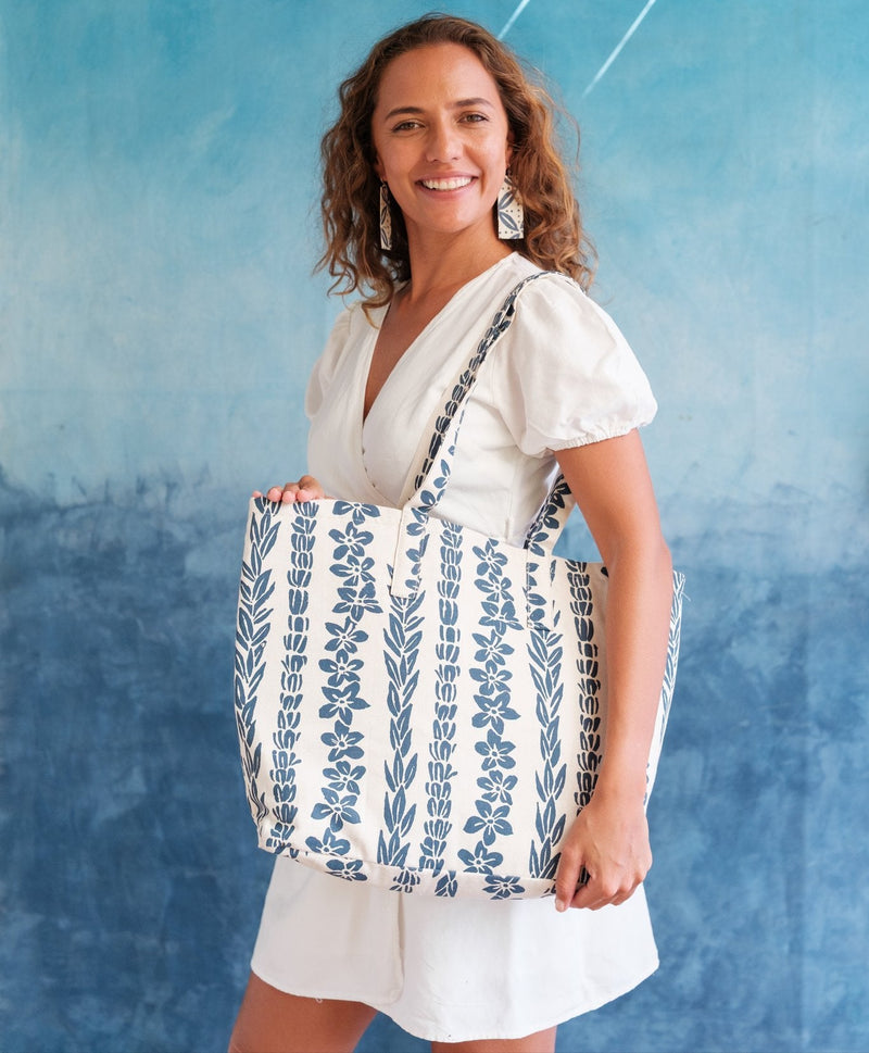 Handprinted & Handwoven Beach Bag - Salusalu Print