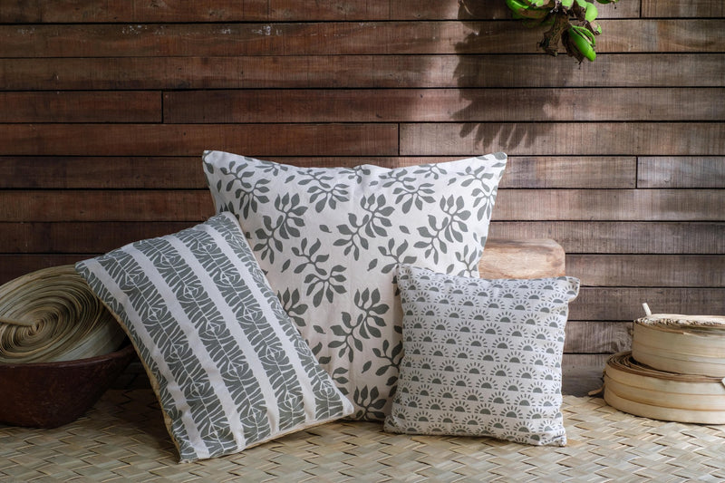 Medium Pillow Cover - Karisi Print