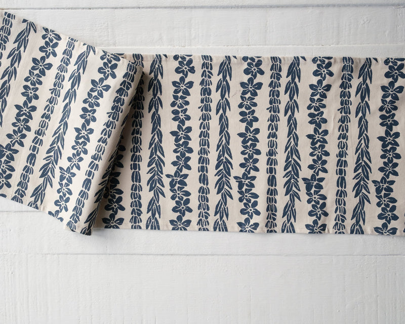 Canvas Table Runner - Salusalu Print