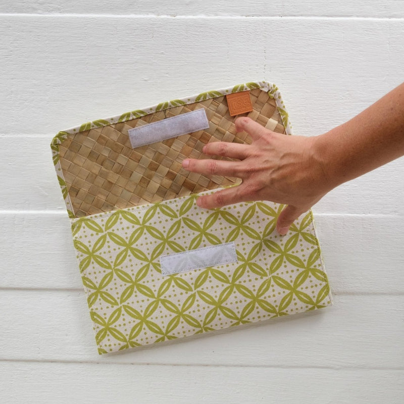 Classic Clutch - Senibua Print