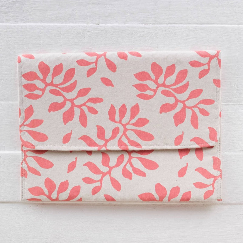 Oversized Clutch - Karisi Print