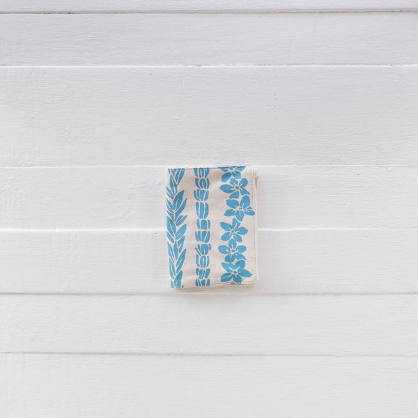 Wanderlust Traveler Gift Set