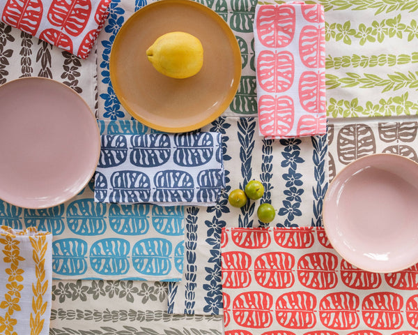 Canvas Table Runner - Salusalu Print
