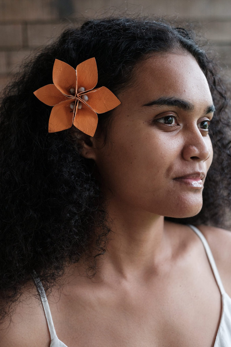 Tekiteki - Masi Flower Hair Stick
