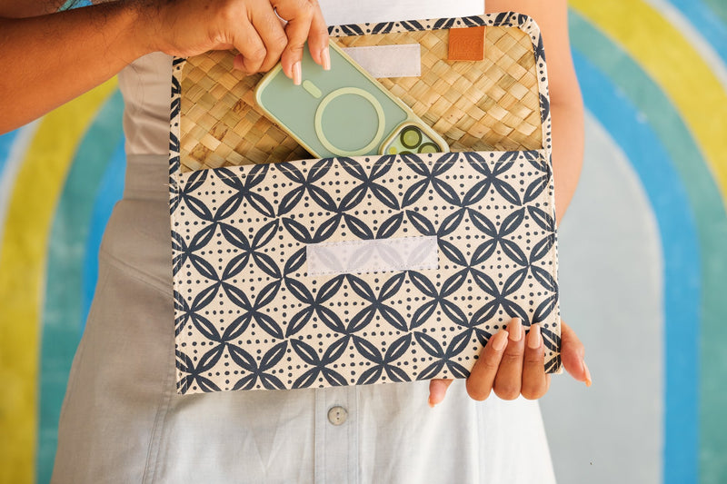 Classic Clutch - Senibua Print