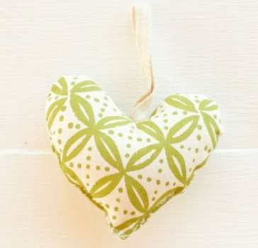 Handprinted Holiday Heart Ornament - Senibua