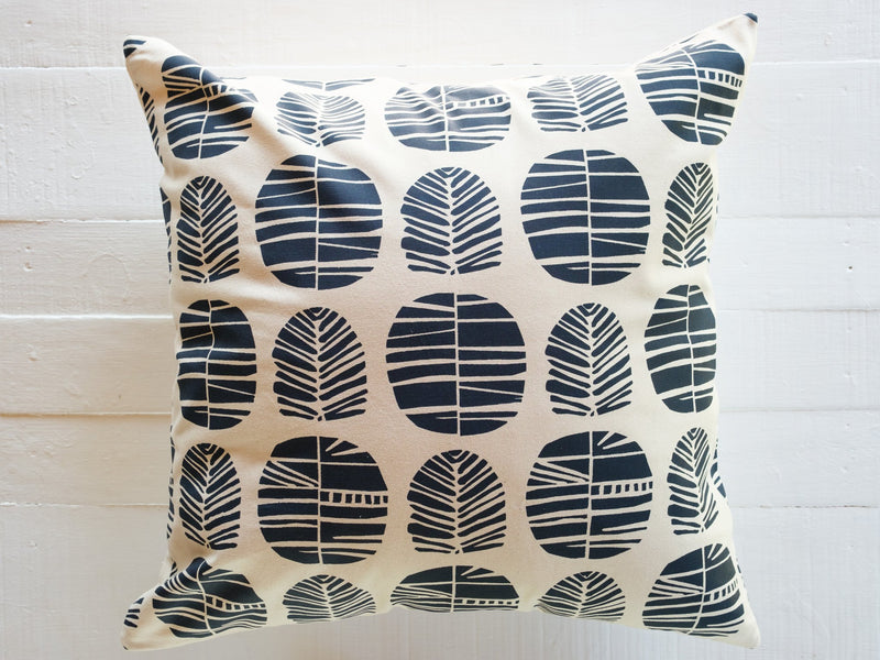 Medium Pillow Cover - Vuti Print