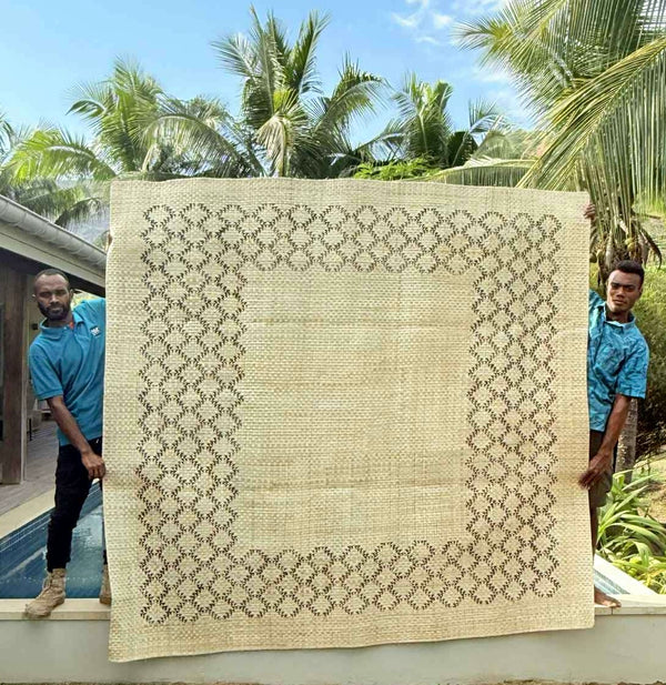 Suka Flower Papua Mat (268 x 255 cm)