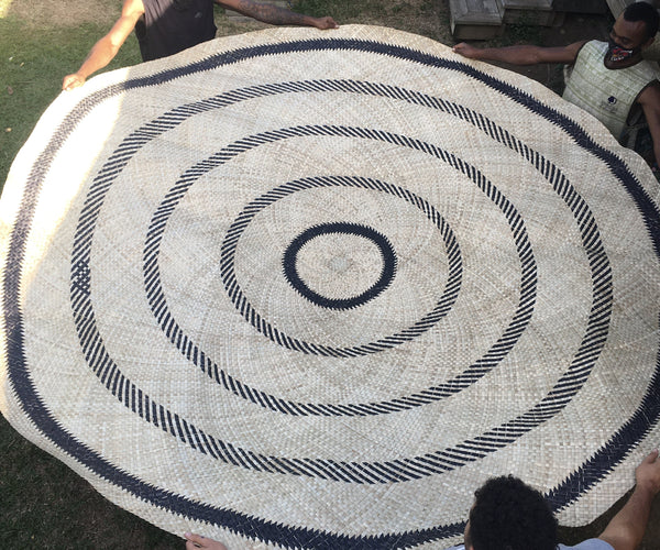 Suka & Drodro Round Mat - Large