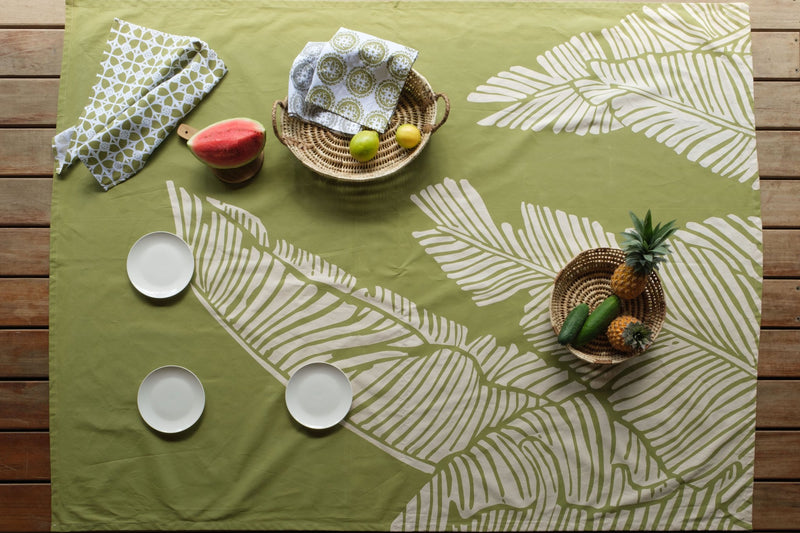 Handprinted Backdrop & Tablecloth - Drau ni Jaina