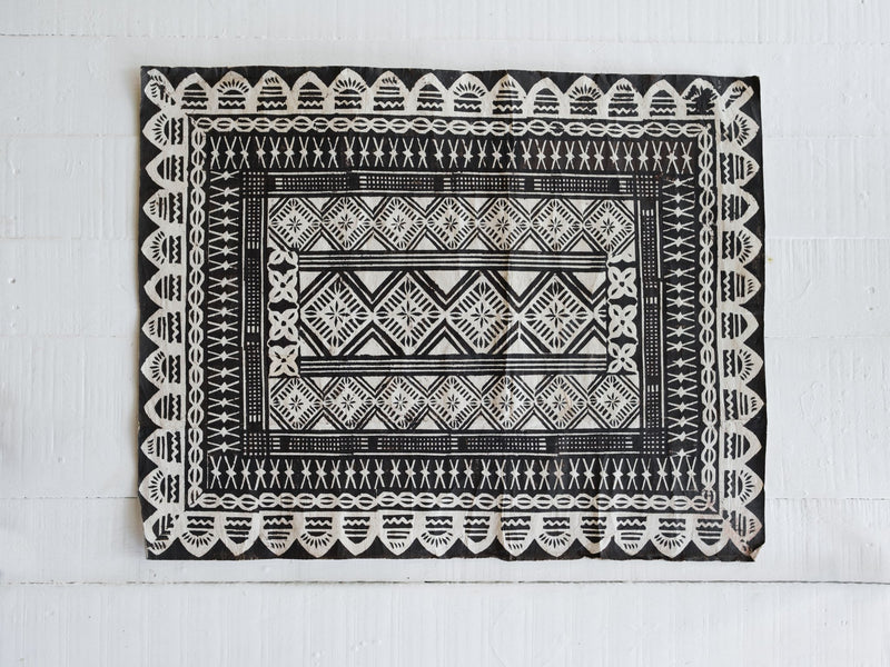 Handprinted Masi Wall Hanging - Senikau Loaloa